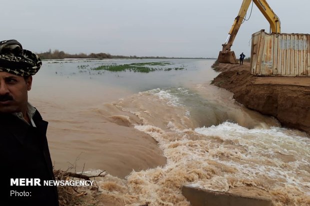  سیل بند روستای السمومیه شکست/ چند روستا در خطر سیلاب 