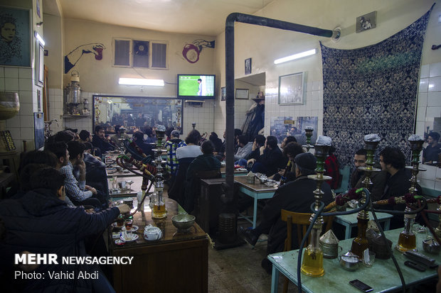 Tabriz citizens watching Iran’s semifinal match vs. Japan 