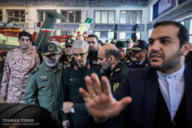 Major defense exhibition opened in Tehran