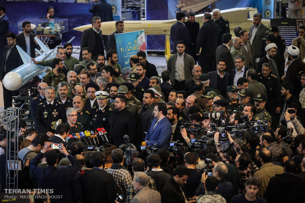 Major defense exhibition opened in Tehran