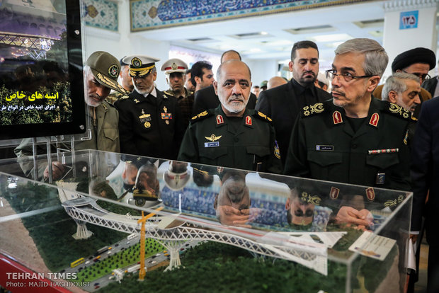 Major defense exhibition opened in Tehran