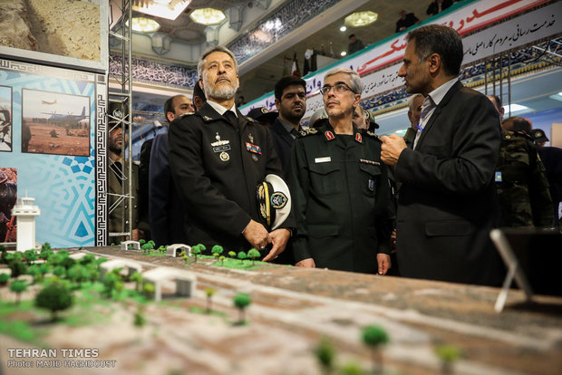 Major defense exhibition opened in Tehran