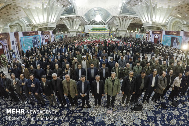 Commemoration of ‘Ten-Day Dawn’ in Imam Khomeini’s mausoleum	