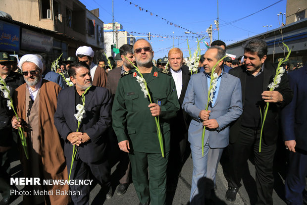 گلباران بیت امام خمینی (ره) در قم‎