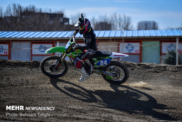 Nationwide motocross c’ship competition, special of female