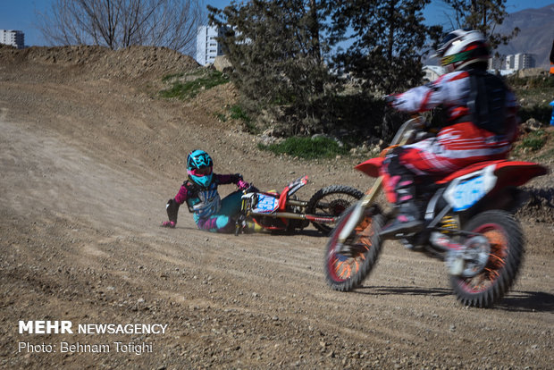 Nationwide motocross c’ship competition, special of female