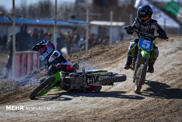 Nationwide motocross c’ship competition, special of female