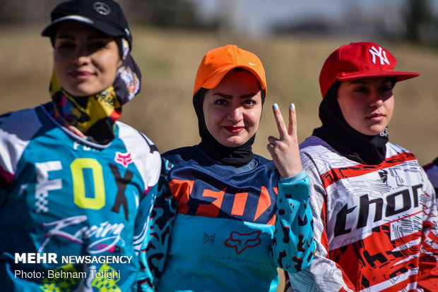 Nationwide motocross c’ship competition, special of female