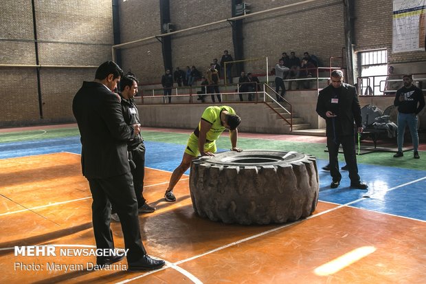 أقوى الرجال