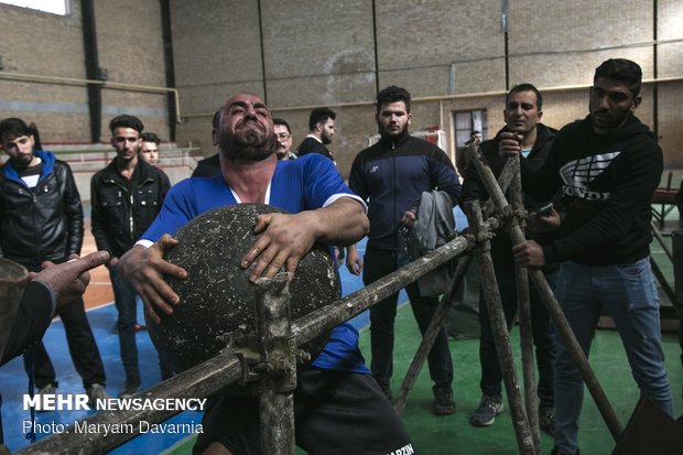 أقوى الرجال