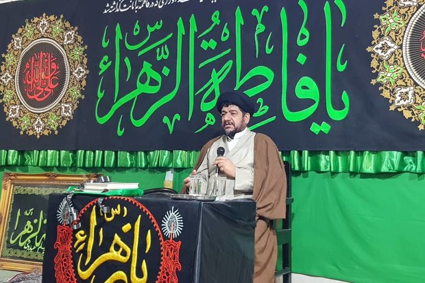 هفتمین نمایشگاه یاس کبود در گناوه گشایش یافت
