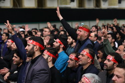 İran'da Hz. Fatımai Zehra için matem merasimi