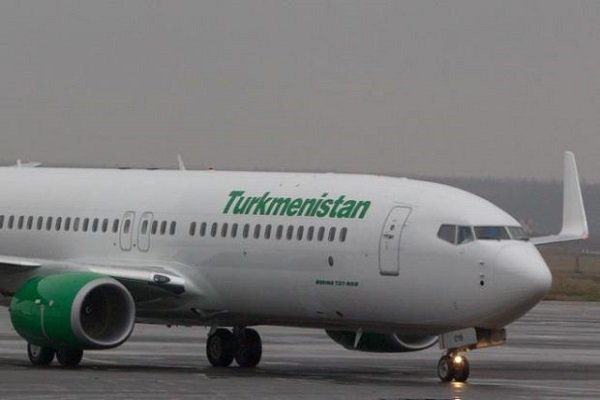 Türkmenistan'a şok! AB ülkelerine uçuşlar engellendi