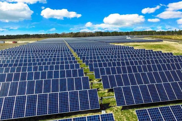 VP inaugurates 7MW solar farm in Hamedan prov.
