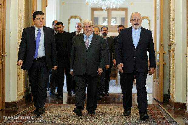 Zarif meets Syrian counterpart, UN envoy for Syria in Tehran