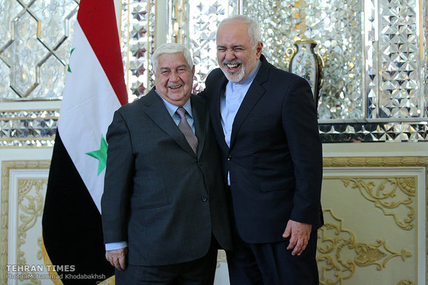 Zarif meets Syrian counterpart, UN envoy for Syria in Tehran