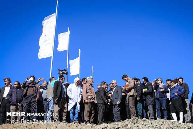 Energy min. Ardakanian visits Hamedan prov.