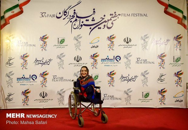 استقبال مردمی از سی و هفتمین جشنواره فیلم فجر در گرگان