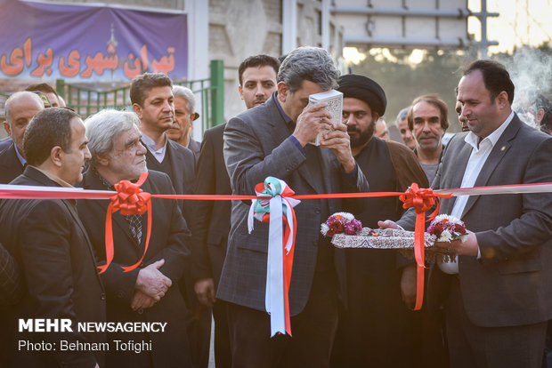 Tehran mayor inaugurates 495 urban management projects