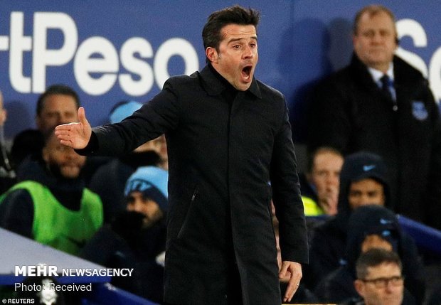 دیدار تیم های فوتبال اورتون و منچسترسیتی‎