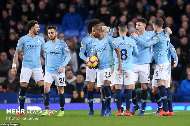 دیدار تیم های فوتبال اورتون و منچسترسیتی‎