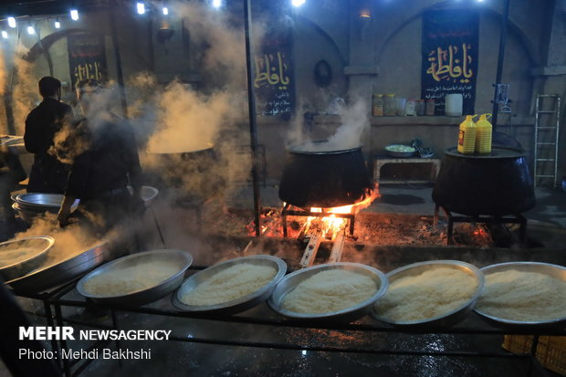 معرض "شوارع بني هاشم" في مدينة قم 