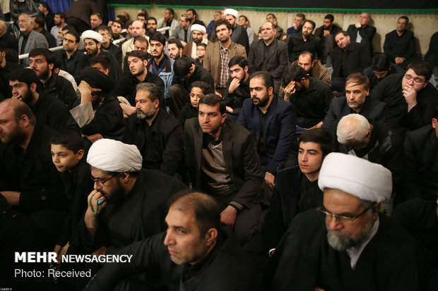 Leader attending Hazrat Fatemeh (SA) mourning ceremony 