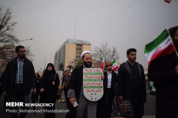 الاحتفالات الجماهيري في طهران بالذكرى الأربعين للثورة الإسلامية 