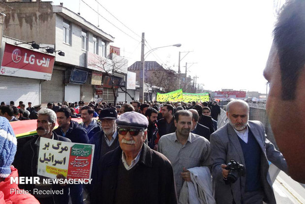 راهپیمایی ۲۲ بهمن در بروجرد