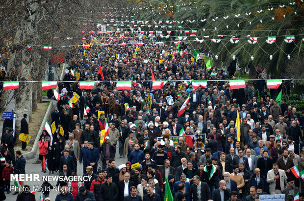 راهپیمایی ۲۲ بهمن در ساری