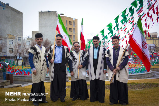 راهپیمایی ۲۲ بهمن در شهرکرد