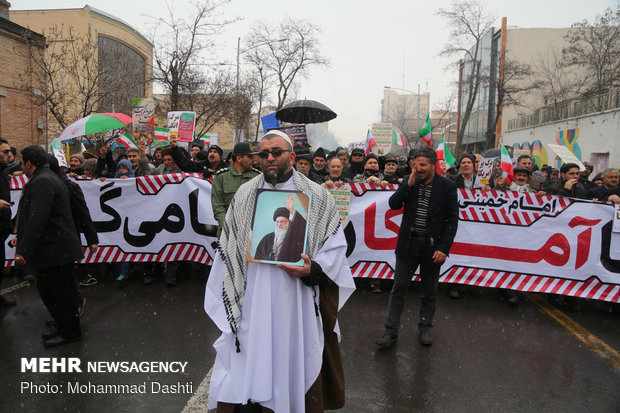 راهپیمایی ۲۲ بهمن در اردبیل