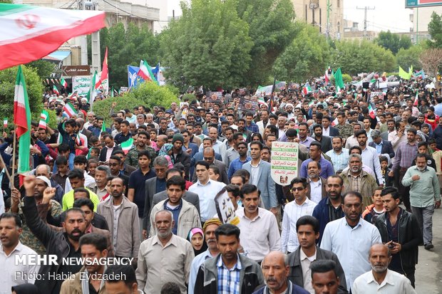 راهپیمایی مردم قزوین در حمایت از بیانیه «شورای عالی امنیت ملی»