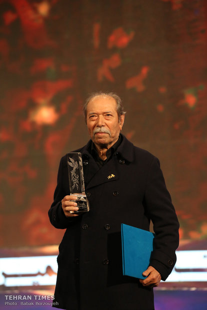 “When the Moon Was Full” named best film at 37th Fajr festival