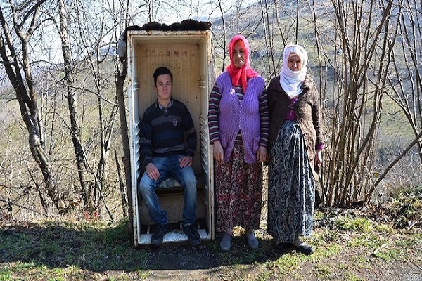 Eski buzdolabı oldu şimdi dolapdurak