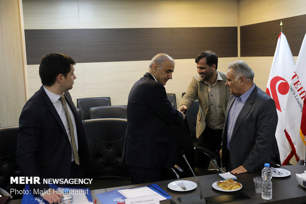 Armenia ambassador visits MNA headquarters