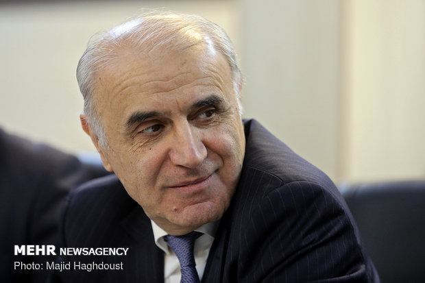 Armenia keen on expanding economic ties with Iran: envoy