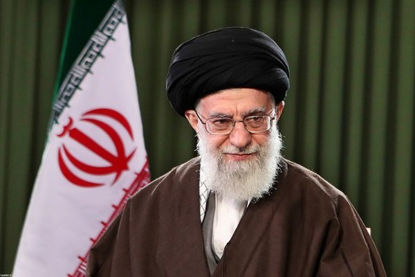 قائد الثورة يهنئ بتتويج إيران لبطولة المصارعة الحرة