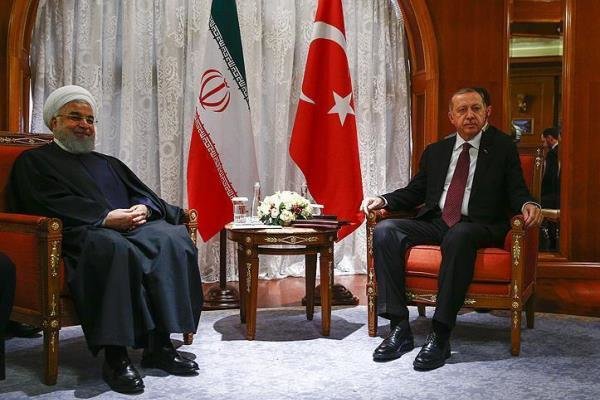 روحاني يلتقي أردوغان على هامش القمة الثلاثية سوتشي