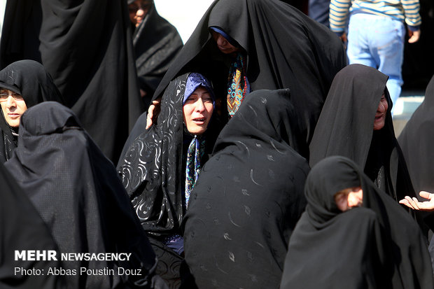 Bodies of martyred IRGC personnel arrive in Isfahan