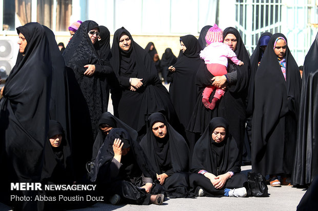 Bodies of martyred IRGC personnel arrive in Isfahan