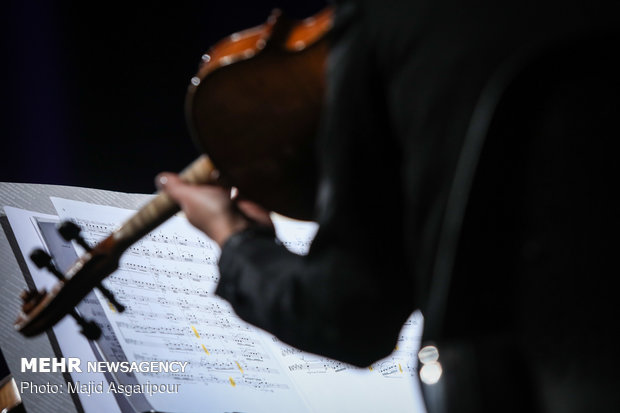 Tehran Symphony Orchestra performs at Fajr Music Festival