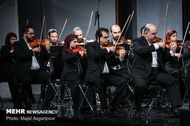 Tehran Symphony Orchestra performs at Fajr Music Festival