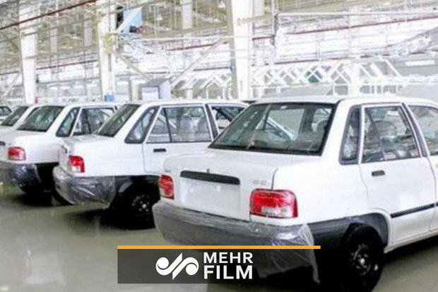 انتقاد تند مجری صداوسیما از افزایش قیمت خودروهای داخلی 