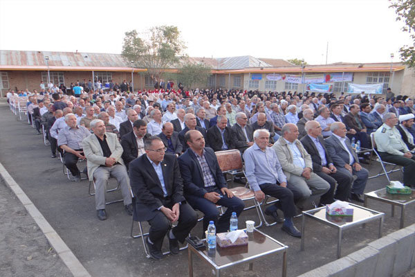 خیر مدرسه‌سازی که سال‌ها پس از درگذشتش هم مدرسه می‌سازد