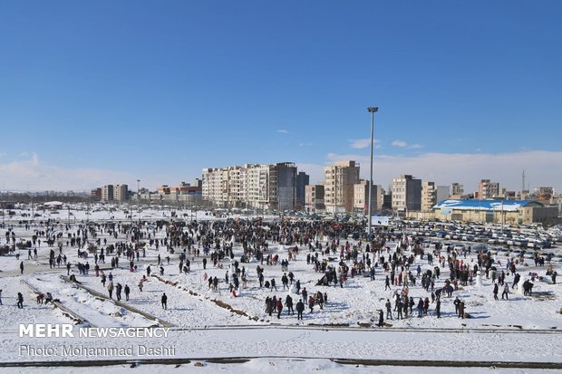 جشنواره آدم برفی در اردبیل