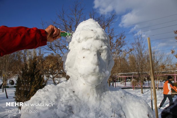 Snow sculpting competition held in Tabriz