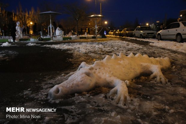 Snow sculpting competition held in Tabriz