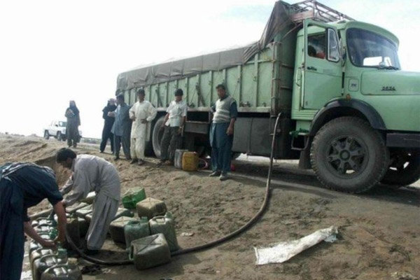 کشف ۶۰۰۰ لیتر سوخت قاچاق در دالاهو 