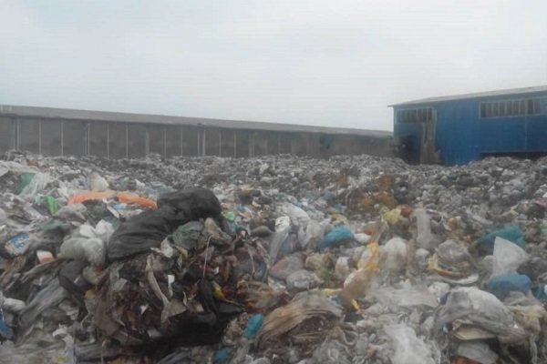 وضعیت قرمز زباله در رودسر/دپوی ۸ هزار تن در محوطه کارخانه کمپوست